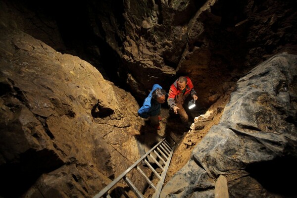 Έρευνα με επικεφαλής Ελληνίδα ρίχνει φως στα μυστικά του σπηλαίου των Νεαντερνταλ