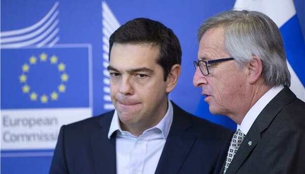 O Γιούνκερ απάντησε στον Τσίπρα: Το ευρωπαϊκό κοινωνικό κεκτημένο εφαρμόζεται στην Ελλάδα