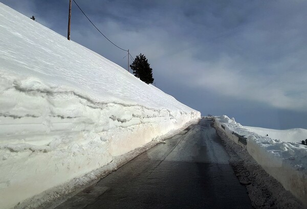 Κλειστό το χιονοδρομικό του Φαλακρού - Μεγάλος κίνδυνος για χιονοστιβάδες
