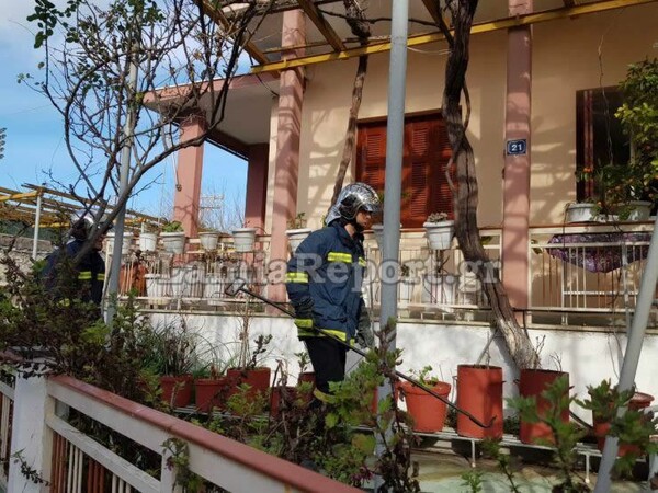 Λαμία: Πήρε φωτιά το σπίτι της από κινητό τηλέφωνο