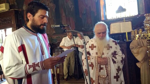 Ιερέας, αστυνόμος και βιοκαλλιεργητής «σε ένα», με χρυσό βραβείο για το ελαιόλαδό του