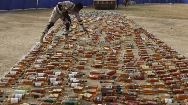 Οργή στην Ινδία: 39 νεκροί από νοθευμένο αλκοόλ με τοξική ουσία