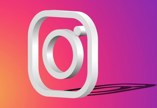 Κάτι άλλαξε στα stories του Instagram και έχει εξοργίσει τους χρήστες