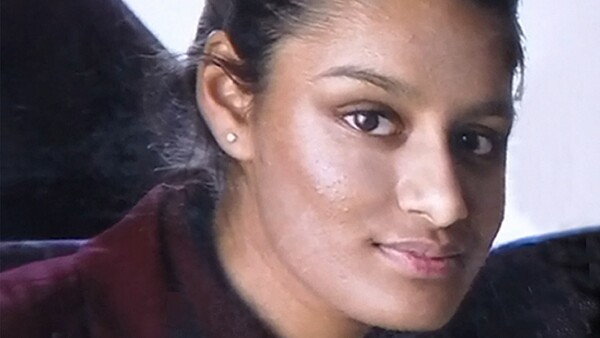 Bρετανία: Η κυβέρνηση εξετάζει αφαίρεση υπηκοότητας από την 19χρονη που πολέμησε για τον ISIS και θέλει να γυρίσει πίσω
