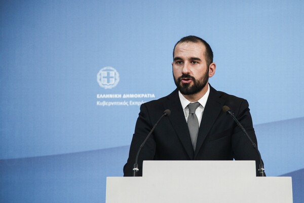 Tζανακόπουλος: «Ο κ. Μητσοτάκης μοιάζει πλέον πολύ με επικεφαλής παραθρησκευτικής σέχτας»