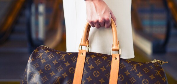 Moët Hennessy - Louis Vuitton: Ανακοινώθηκαν τα κέρδη-ρεκόρ της αυτοκρατορίας