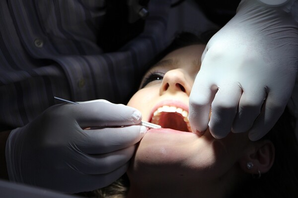 Κατακόρυφη η αύξηση κρουσμάτων του καρκίνου του στόματος- Αυτοί είναι οι παράγοντες κινδύνου