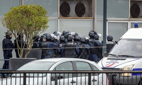 Παρίσι: Στη δημοσιότητα η φωτογραφία του νεκρού δράστη της επίθεσης στο αεροδρόμιο