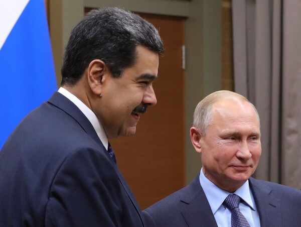 Η Ρωσία ξεκαθαρίζει πως δεν πρέπει να γίνει καμία στρατιωτική επέμβαση στη Βενεζουέλα