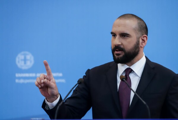 «Θα κυβερνήσουμε ως το τέλος της θητείας» απαντά ο Τζανακόπουλος στις απειλές Καμμένου