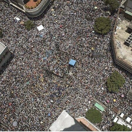 Έντεκα κυβερνήσεις κρατών της Λατινικής Αμερικής καλούν το Καράκας να «εγγυηθεί» το δικαίωμα στις ειρηνικές διαδηλώσεις