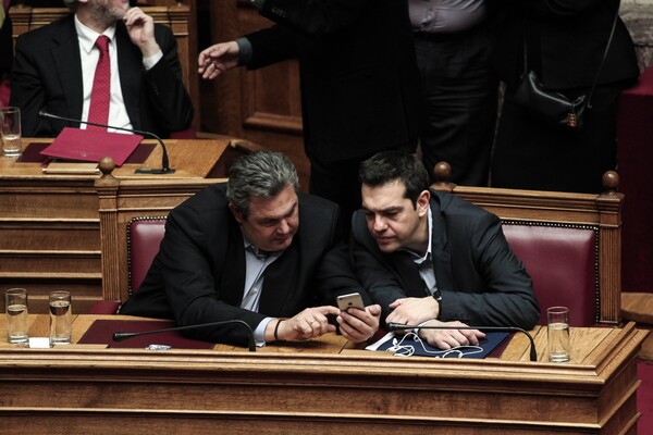 Στη Βουλή σήμερα η δυσώδης υπόθεση του «Noor 1» και οι συνομιλίες Καμμένου με τον ισοβίτη