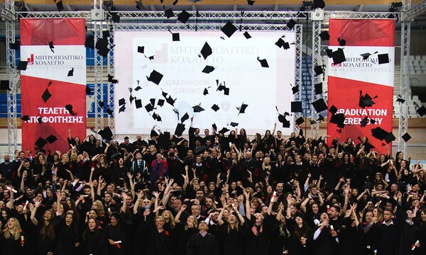 Λαμπρές Τελετές Αποφοίτησης του Μητροπολιτικού Κολλεγίου