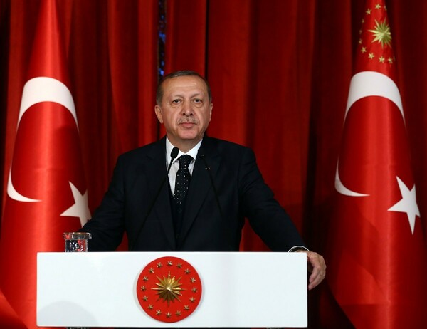 Ο Ερντογάν επιστρέφει την Τρίτη στο κόμμα AKP