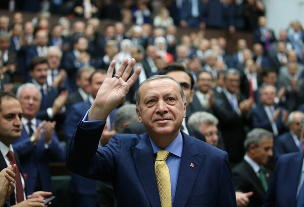 Τουρκία κατά Γερμανών πολιτικών για τον Ερντογάν: Έχετε δυο μέτρα και δυο σταθμά