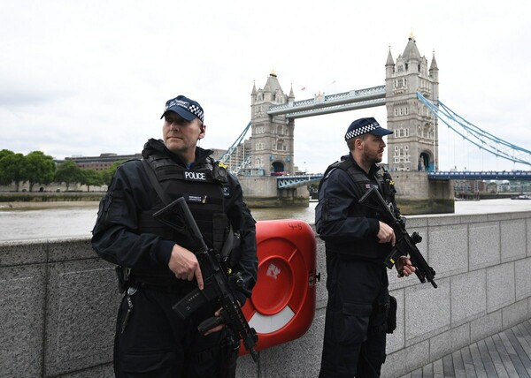 Βρετανία: Τρεις ακόμα συλλήψεις για το τρομοκρατικό χτύπημα στο Λονδίνο
