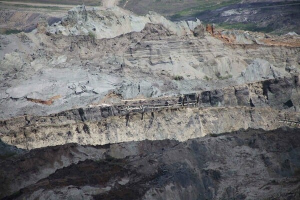 Εικόνες από την καταστροφική κατολίσθηση στο ορυχείο του Αμυνταίου