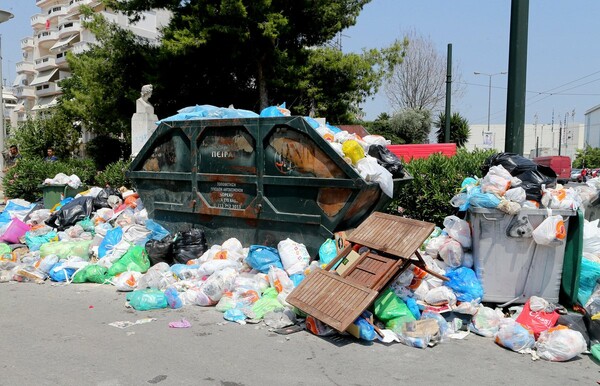 Καθηγητής προειδοποιεί: Έχουμε τις ιδανικές συνθήκες για τον πολλαπλασιασμό των μικροβίων