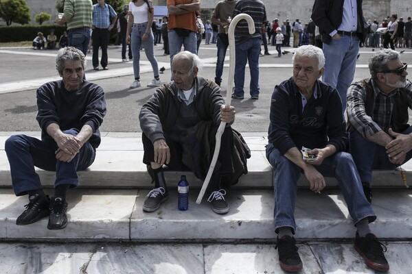 Αγωνιστική Πρωτομαγιά στο Σύνταγμα - ΦΩΤΟΓΡΑΦΙΕΣ