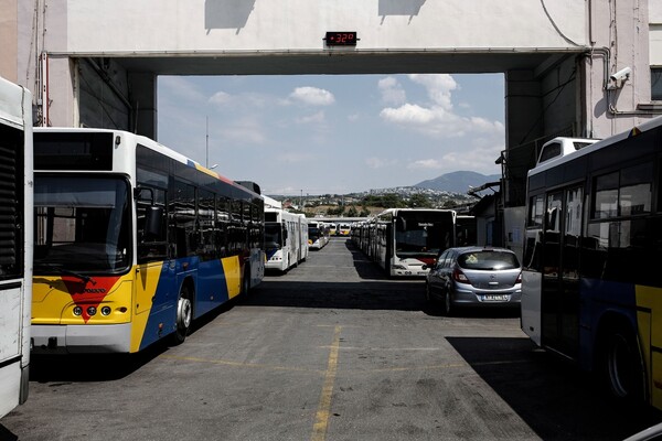 Χωρίς λεωφορεία μέχρι τη Δευτέρα η Θεσσαλoνίκη - Συνεχίζεται η επίσχεση εργασίας στον ΟΑΣΘ