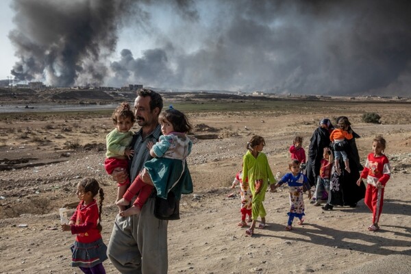 14 νεκροί από επίθεση Επίθεση αυτοκτονίας σε καταυλισμό εκτοπισμένων στο Ιράκ
