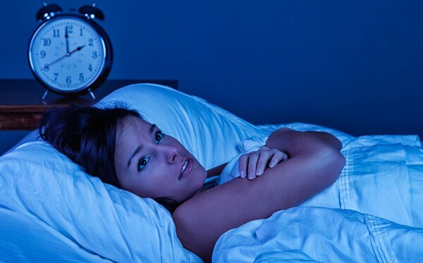 Έρευνα: Διαταραχές στον ύπνο προκαλεί η ρύπανση