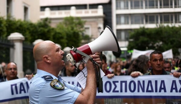 Απαγορεύτηκε τελικά η συγκέντρωση των αστυνομικών στα Εξάρχεια