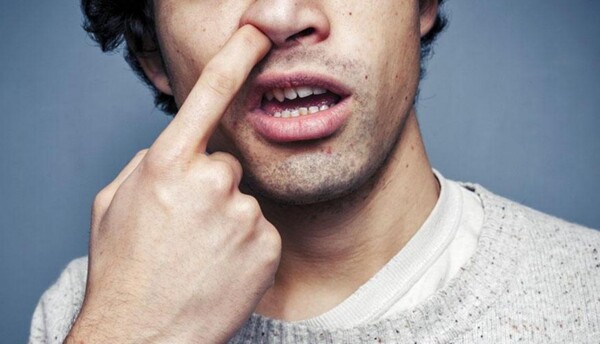 Έρευνα υποστηρίζει ότι το σκάλισμα της μύτης κάνει καλό στην υγεία