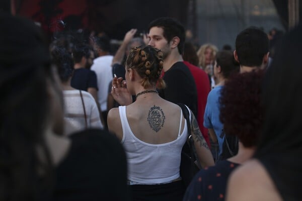 Η πρώτη ζεστή νύχτα του Ejekt Festival στην Πλατεία Νερού