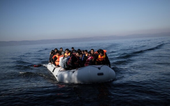 19 γυναίκες και 23 ανήλικοι στη λέμβο με τους 119 πρόσφυγες που εντοπίστηκε στην Κάρπαθο