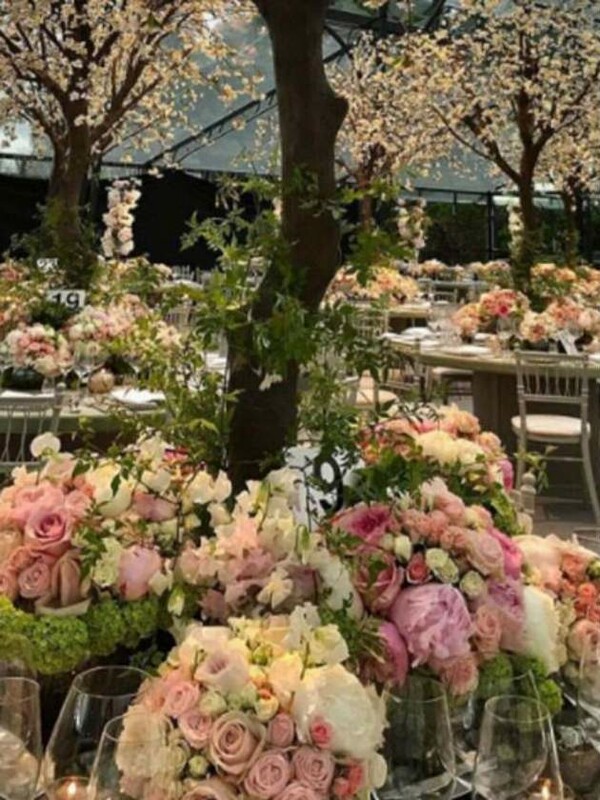 Η παραμυθένια δεξίωση του γάμου της Πίπα Μιντλετον - Χιλιάδες λουλούδια και ανθισμένες κερασιές