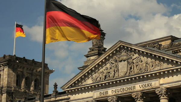 Γερμανία: Ένα ακόμα ιστορικό ρεκόρ ανόδου στις γερμανικές εξαγωγές