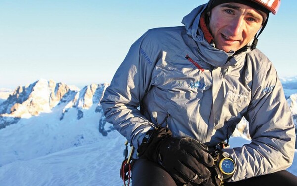 Σκοτώθηκε στο Έβερεστ ο διάσημος ορειβάτης και «θρύλος» του speed climbing Ueli Steck