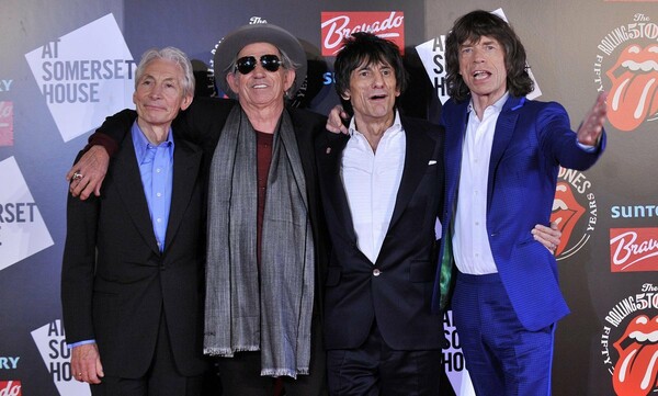 Ο Ronnie Wood των Rolling Stones διαγνώστηκε με καρκίνο αλλά δεν έκανε χημειοθεραπείες για να μη χάσει τα μαλλιά του