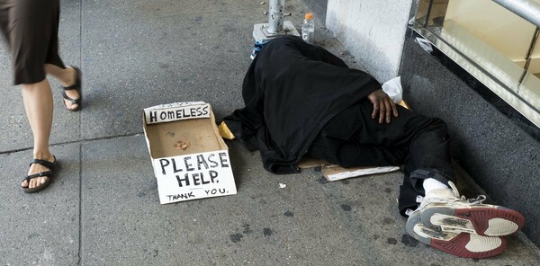 Οι άστεγοι της Νέας Υόρκης αυξήθηκαν κατά 39% μέσα σε μόλις ένα χρόνο