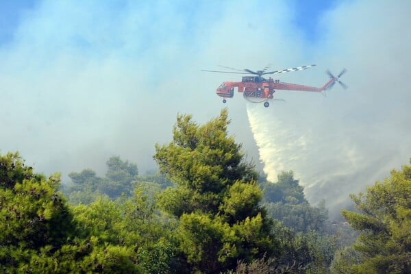 Οριοθετημένες οι δύο νέες φωτιές στην Κεφαλλονιά