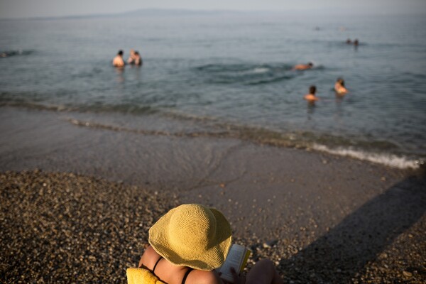 Ηλιοφάνεια με δυνατούς ανέμους το σκηνικό του καιρού