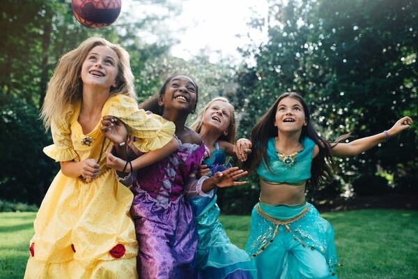 Η νέα καμπάνια της Disney καλεί τα κορίτσια να έχουν μεγαλύτερα όνειρα από αυτά μιας πριγκίπισσας