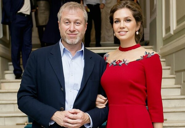Ο Roman Abramovich πήρε διαζύγιο και από την 3η σύζυγό του, Dasha Zhukova