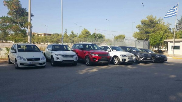 Αυτά είναι τα εννέα μέλη της σπείρας που άρπαζε πολυτελή αυτοκίνητα στην Αττική
