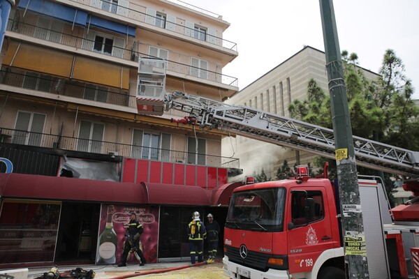 Ο πρώην ιδιοκτήτης του κέντρου που κάηκε στην Συγγρού ομολόγησε πως έβαλε ο ίδιος τη φωτιά