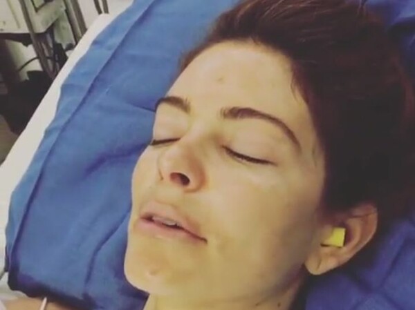 Το συγκλονιστικό βίντεο της Μαρίας Μενούνος μετά το χειρουργείο για τον όγκο στο κεφάλι