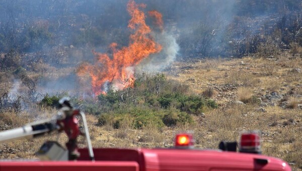 Έχασε τη μάχη για τη ζωή ο πυροσβέστης που τραυματίστηκε στην πυρκαγιά στο Ζευγολατιό