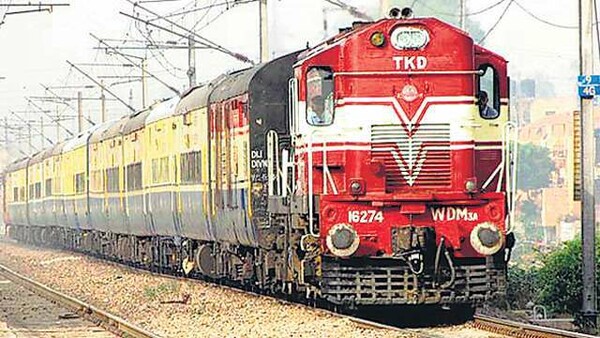 Iνδία: Τρένο που έτρεχε με υπερβολική ταχύτητα σκότωσε πέντε άτομα