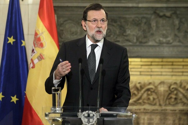 Ισπανία: Τι μπορεί να κάνει ο Ραχόι αν η Καταλονία κηρύξει σήμερα ανεξαρτησία
