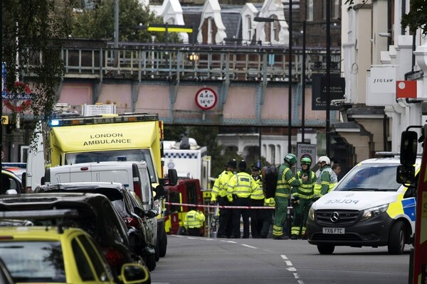 Βρετανία: Η βόμβα στο μετρό του Λονδίνου είχε σχεδιαστεί για να προκαλέσει μεγαλύτερη ζημιά