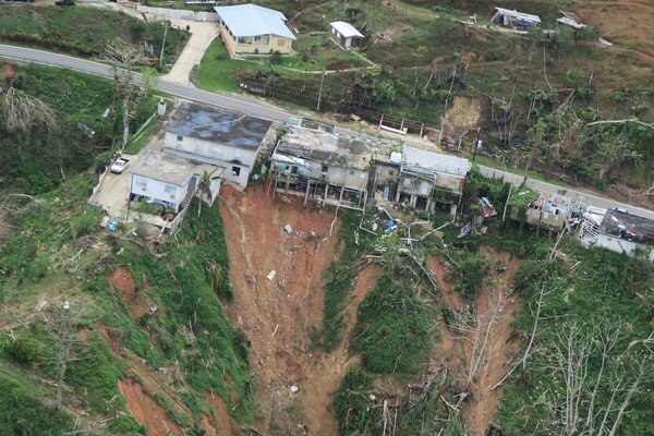 Στους 44 αυξήθηκαν οι νεκροί από τον κυκλώνα Μαρία στο Πουέρτο Ρίκο
