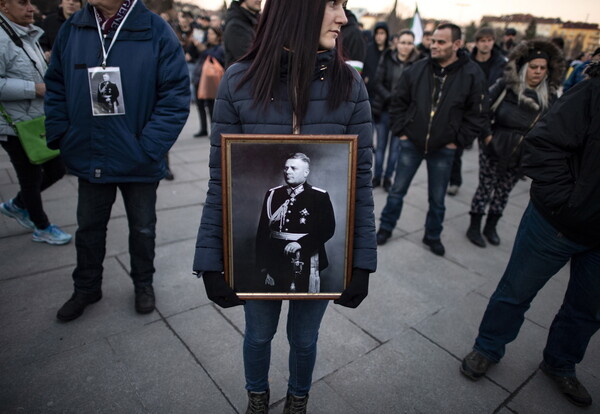 Ακροδεξιοί στη Βουλγαρία έκαναν πορεία στη μνήμη ναζιστή στρατηγού