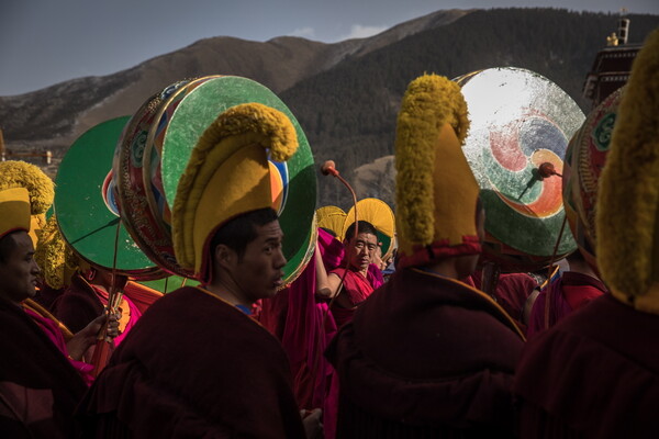 Οι προσευχές των Θιβετιανών βουδιστών έχουν αρχίσει