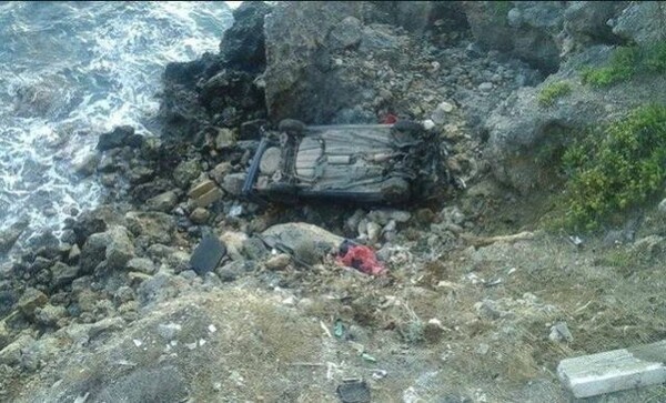 Νεκρή μια γυναίκα στη Φωκίδα - Βρήκαν σε γκρεμό το αυτοκίνητό της